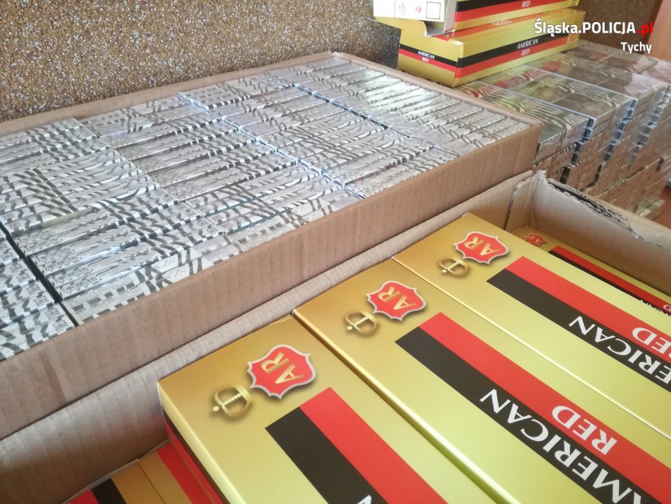 Tyscy policjanci przechwycili "lewy towar"