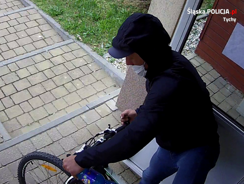 Wiesz coś na temat zdarzenia lub rozpoznajesz mężczyznę ze zdjęć?