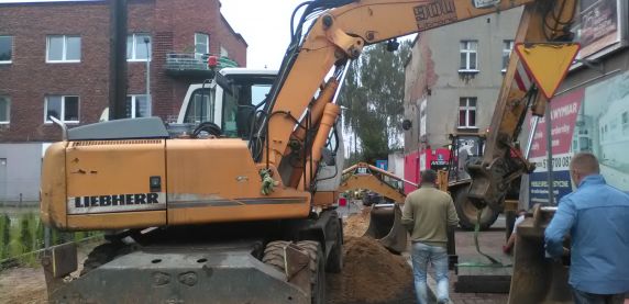 Rozpoczęła się przebudowa kanalizacji oraz wodociągu w ulicach Gdańskiej i Skromnej