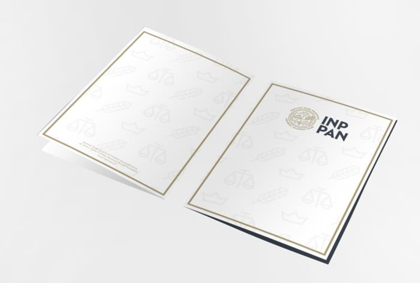 Czy teczka na dokumenty z przegródkami to dobry pomysł, na przedstawienie oferty?