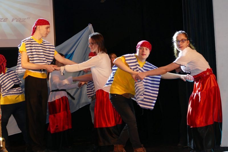 Aktywna tablica i szósty oddział w ZSS nr 1