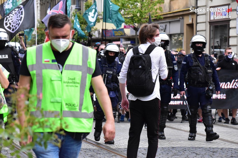 Policjanci zadbali o bezpieczeństwo podczas zgromadzeń w Katowicach!