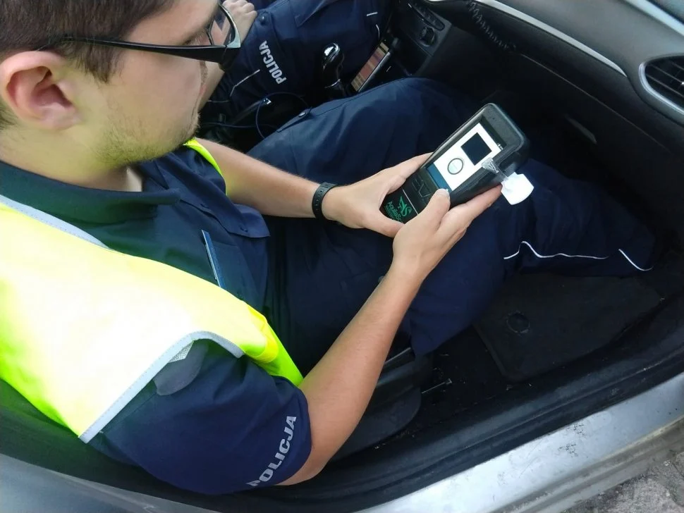 Świętochłowicka drogówka przeprowadziła kolejną edycję akcji o nazwie "Stop Drugs"