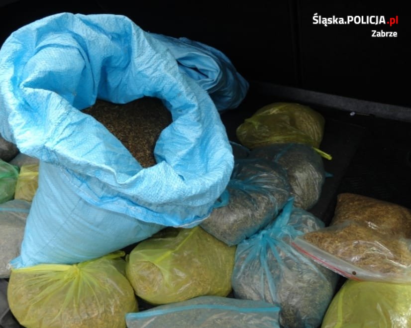 Zabezpieczyli nielegalny tytoń w mieszkaniu 49-latka!