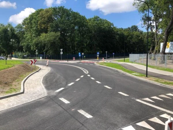 Rondo, które powstaje na skrzyżowaniu ulic Piłsudskiego i Roosevelta nabrało kształtów