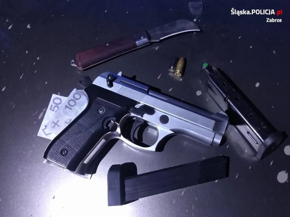 40-latek zaatakował kluczem francuskim policjanta i mierzył do niego z pistoletu gazowego!