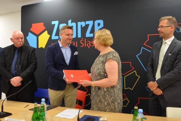 Górnik Zabrze będzie miał nowe boisko treningowe. Dziś podpisano umowę na jego wykonanie