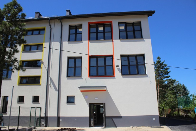 Rozbudowa odmieni Zespół Szkolno-Przedszkolny w Baranowicach. Placówka zyska 6 sal!