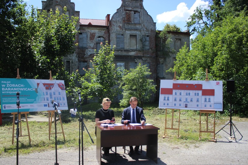 Żory: Umowa z wykonawcą podpisana! Startuje renowacja Pałacu w Baranowicach