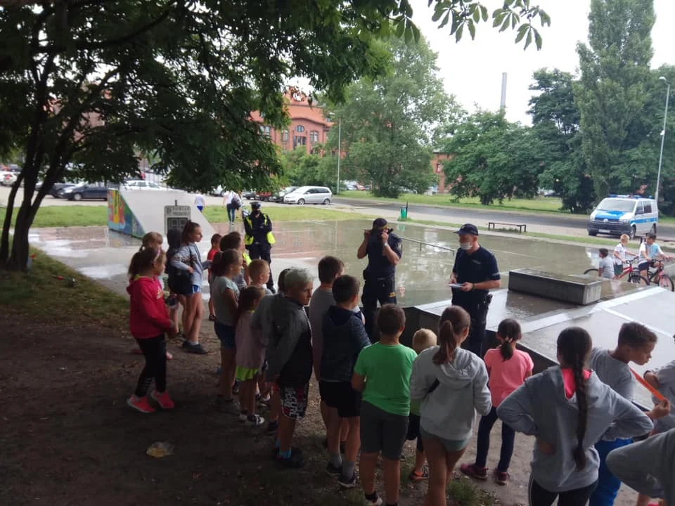 Bezpieczny skatepark 7