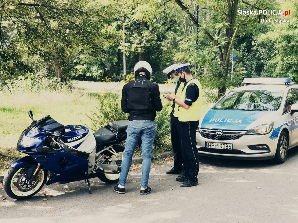 Rudzcy policjanci podsumowali działania "Motor i prędkość"