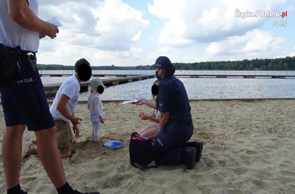 Spotkania profilaktyczne z wypoczywającymi nad wodą