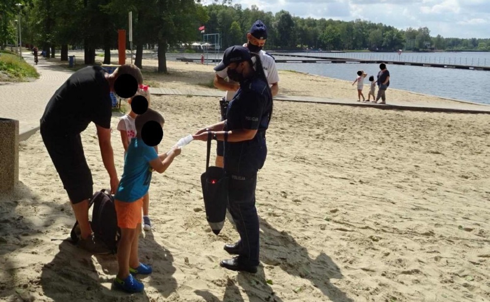 Spotkania profilaktyczne z wypoczywającymi nad wodą