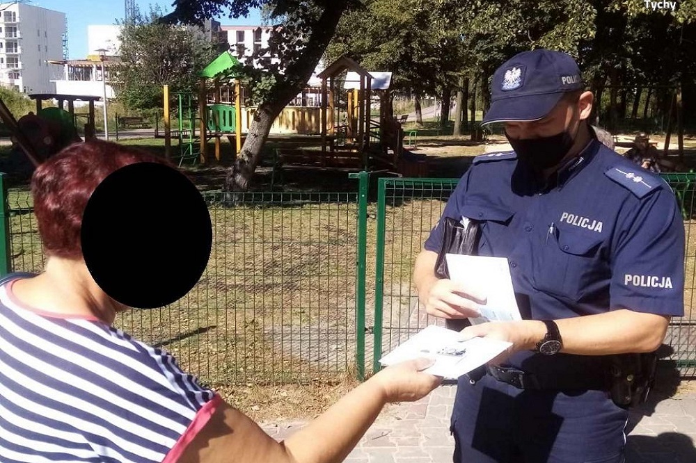 Dzielnicowi włączyli się w akcję „Kręci mnie bezpieczeństwo nad wodą”