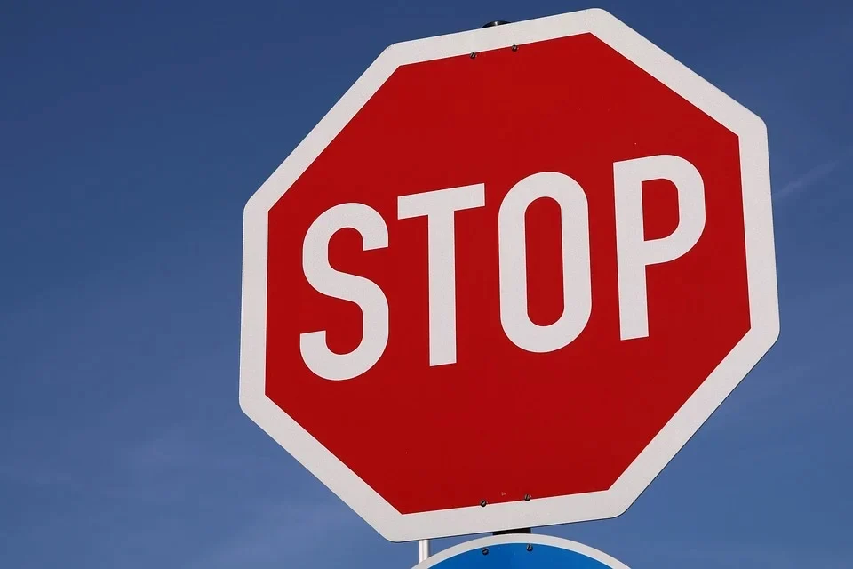 STOP – zatrzymaj się – naprawdę warto! 73-latek sprawcą wypadku w Mikołowie