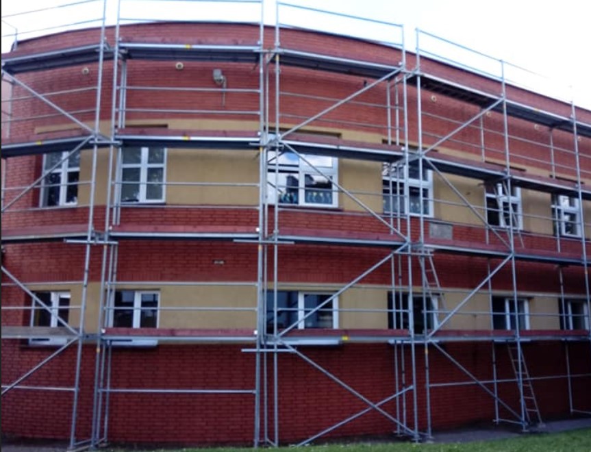 Ruszyła rozbudowa SP nr 8 w Paniowach. Spora inwestycja zakończy się w 2021 roku