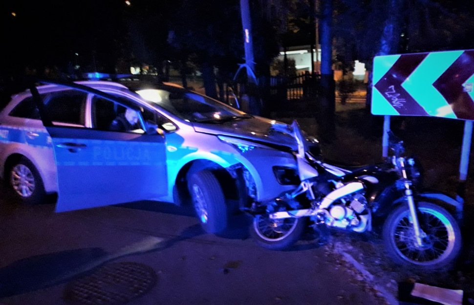 Pijany motocyklista bez uprawnień uciekał przed policjantami