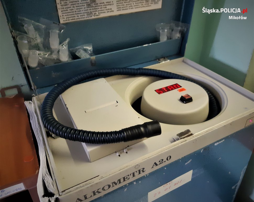 Pijany jechał bez świateł. Trafił na patrol Straży Miejskiej