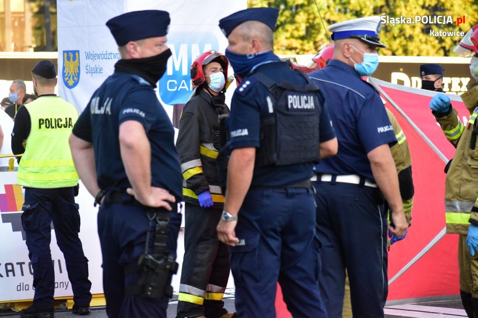 Policjanci zabezpieczali "Tour de Pologne" w Katowicach