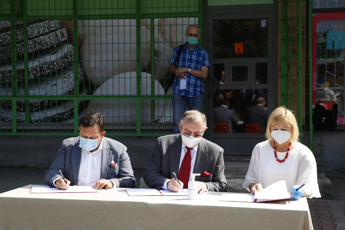 Podpisano umowę na pierwszy sklep socjalny w Katowicach!