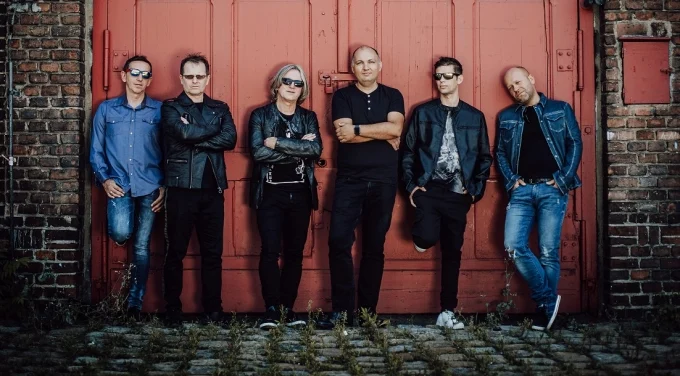 Chorzowskie Centrum kultury zaprasza na koncert zespołu Universe