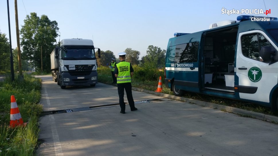 Chorzowska policja wraz z Inspekcją Transportu Drogowego kontrolowali ciężarówki