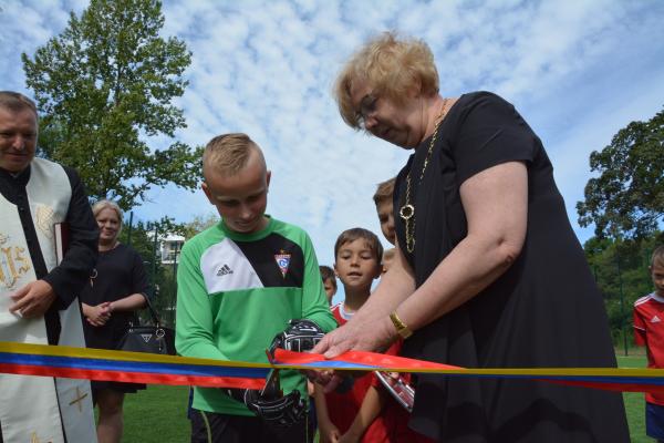 Boisko piłkarskie w Mikulczycach już otwarte!