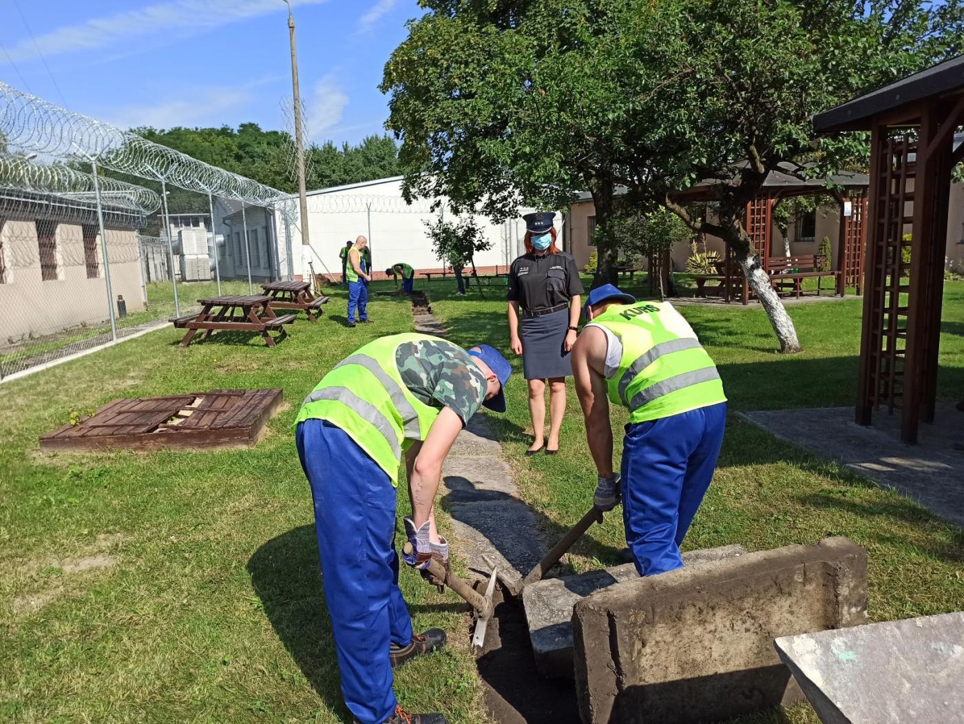 Skazani z Zakładu Karnego w Zabrzu uczą się zawodu z POWER-em