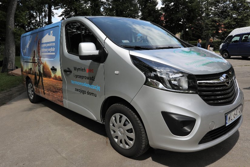 Mobilne biuro programu "Czyste Powietrze" zawitało dziś do Żor!