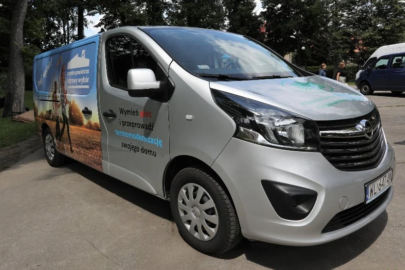 Mobilne biuro programu "Czyste Powietrze" zawitało dziś do Żor!