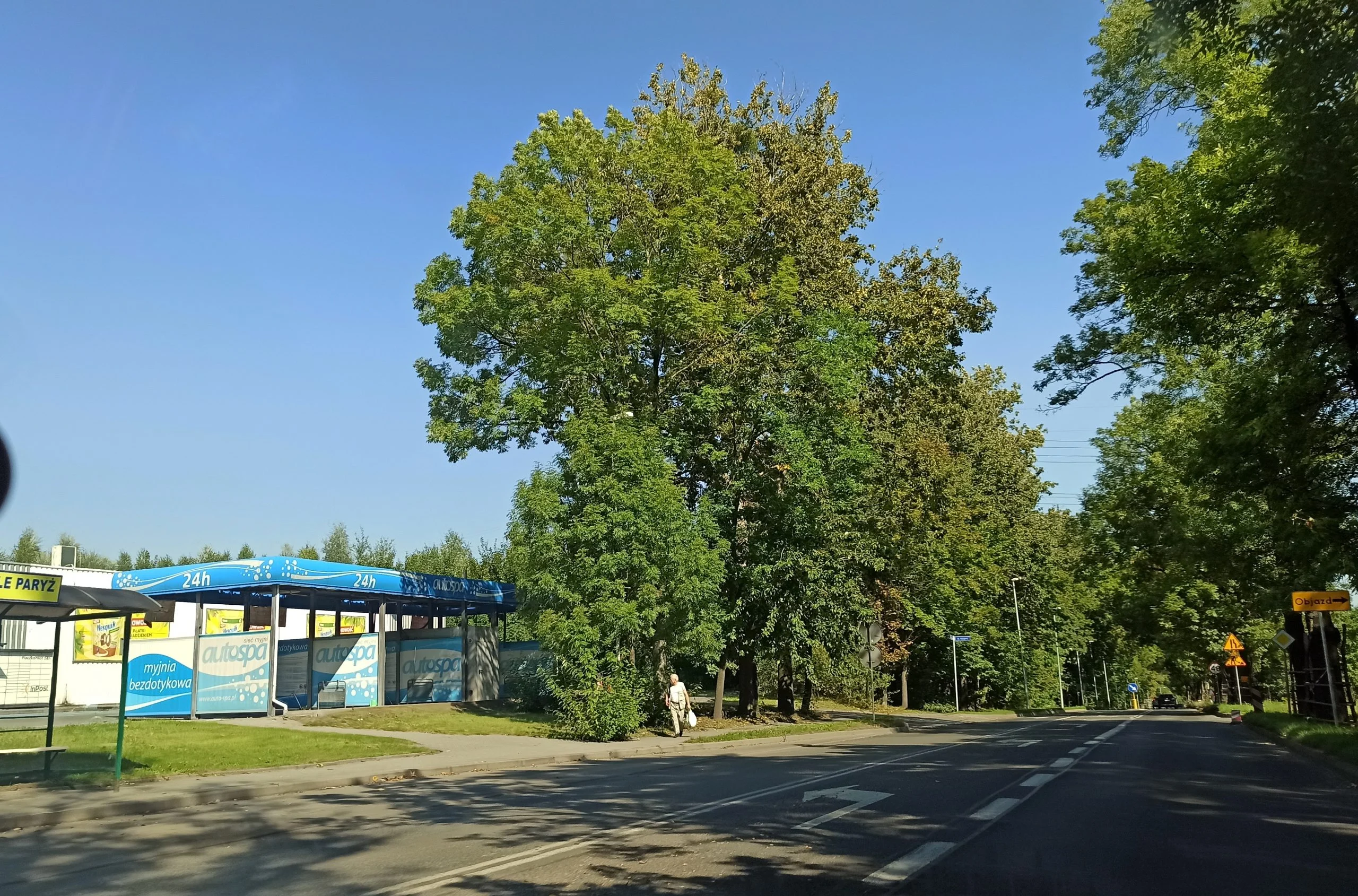 Nieczynna myjnia przy Tesco w Goduli zostanie rozebrana?
