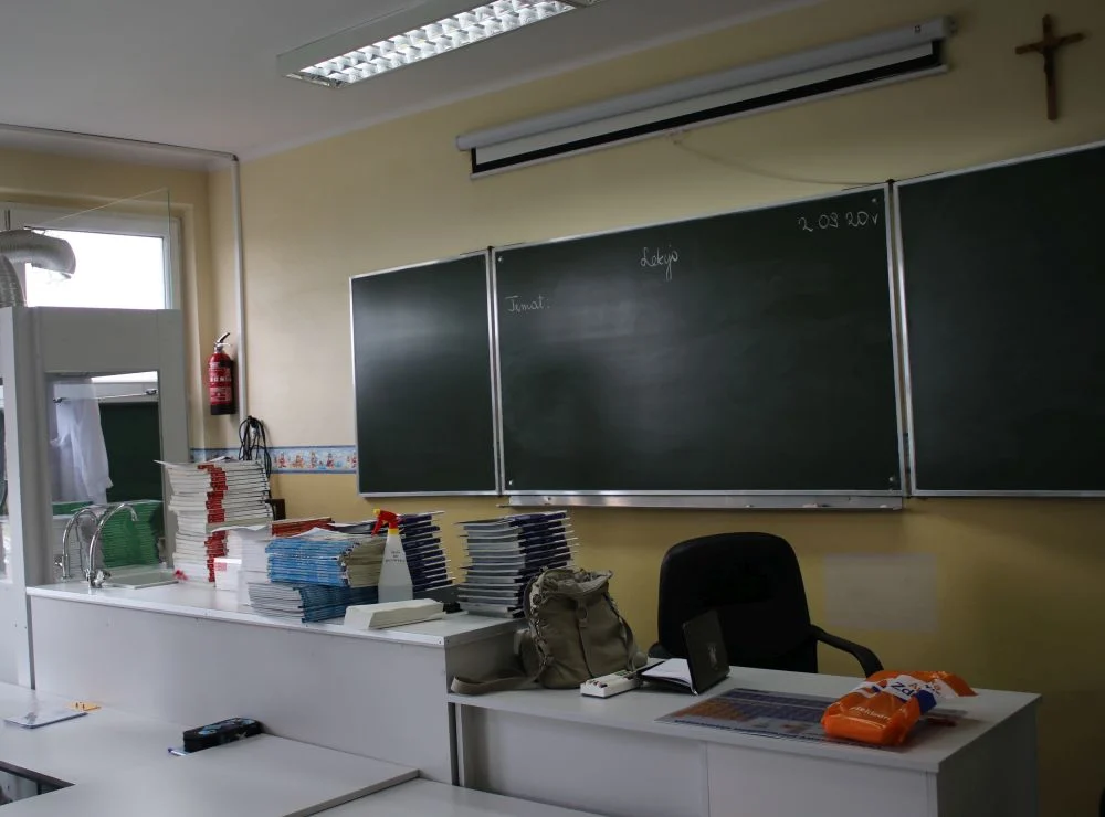 Piekarskie szkoły z dofinansowaniem na pracownie przyrodnicze