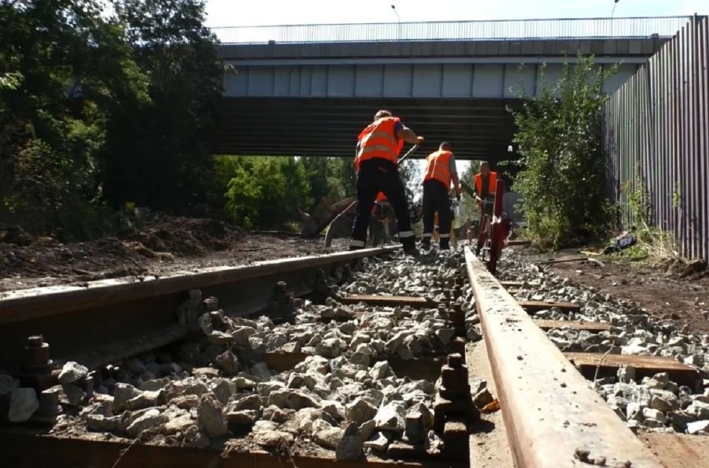 Trwa remont torowiska Górnośląskiej Kolei Wąskotorowej