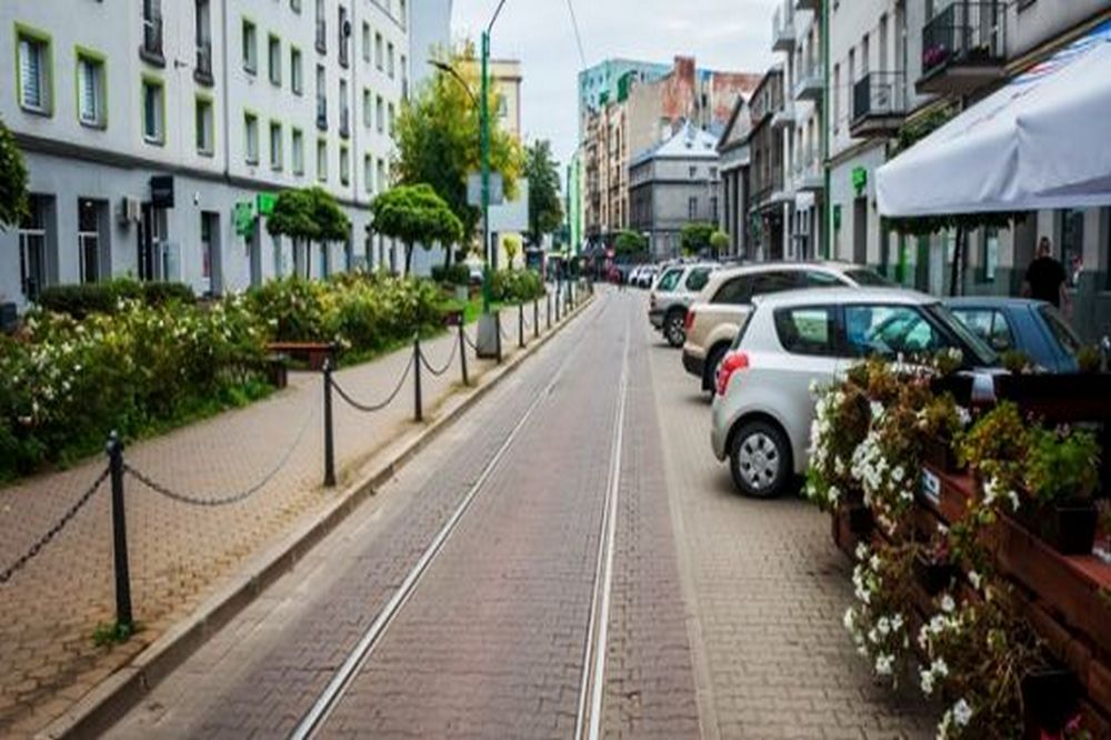 Zmiany na "Małacha"