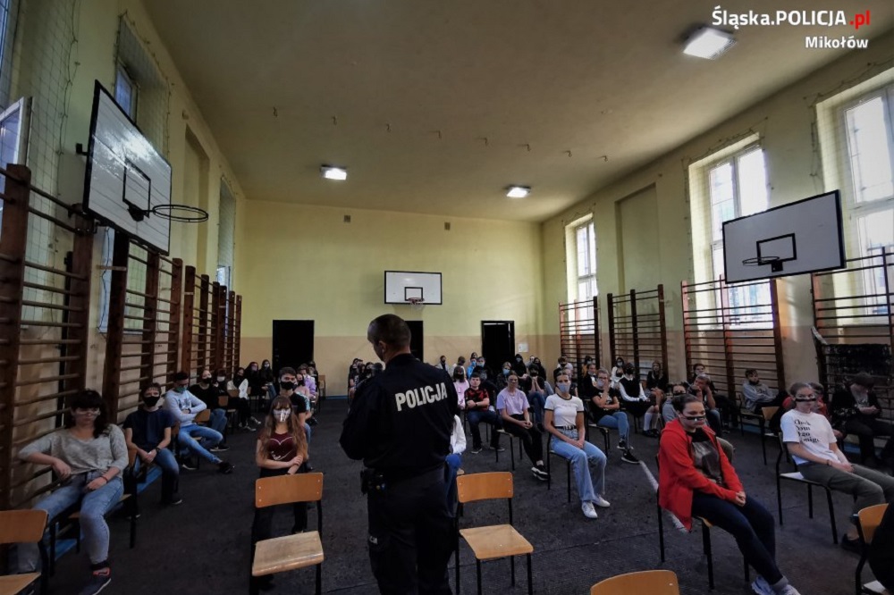 Z uczniami liceum o odpowiedzialności karnej nieletnich