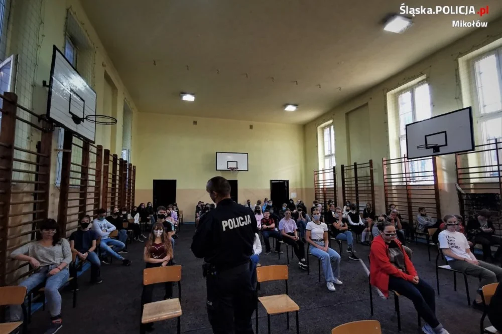 Z uczniami liceum o odpowiedzialności karnej nieletnich