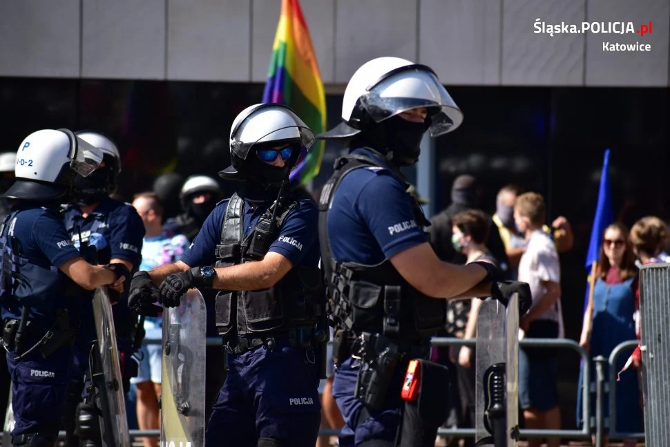 Katowiccy policjanci zabezpieczali przemarsz uczestników Marszu Równości