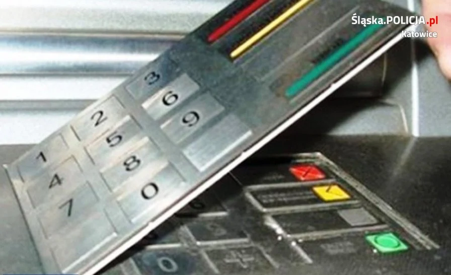 Policjanci radzą: Jak uchronić się przed skimmingiem?