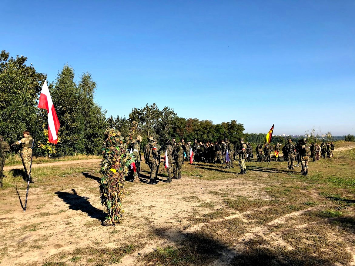 Manewry ASG w Dolinie Lipinki