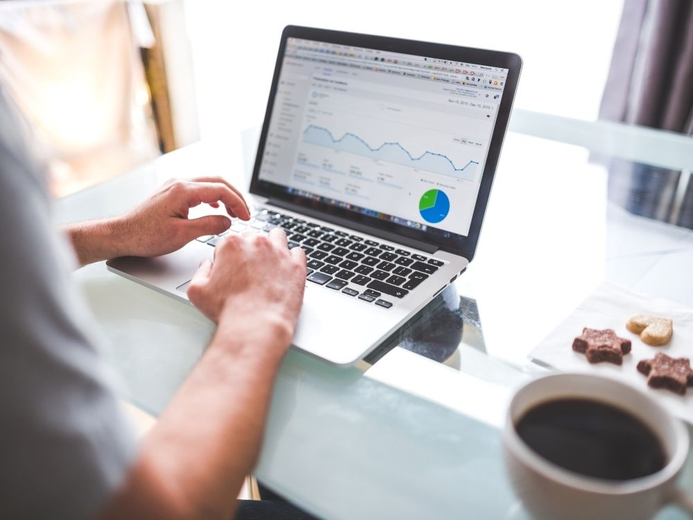 Praca hostessa - opis zawodu. Gdzie szukać pracy?