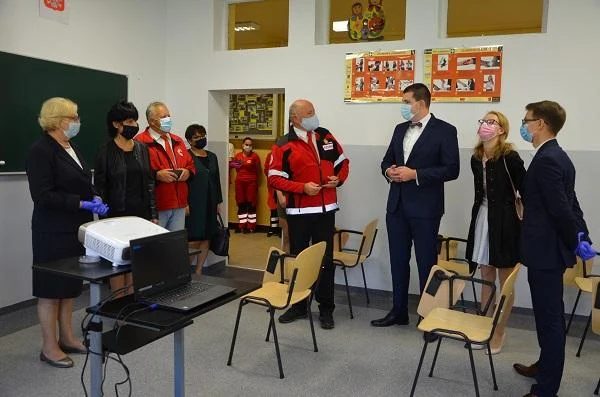 Otwarto międzyszkolną pracownię pierwszej pomocy