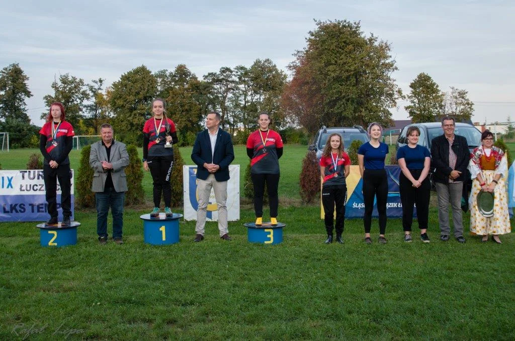 Natalia Lepa i Adrian Szłapak z UKS Grot - Mistrzami Śląska 2020!