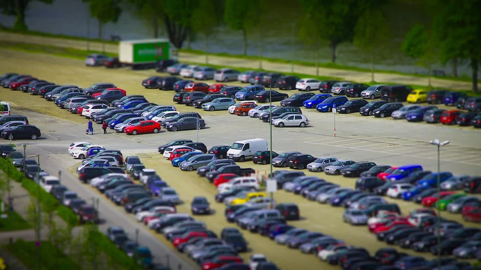 Więcej za parkingi i bilety
