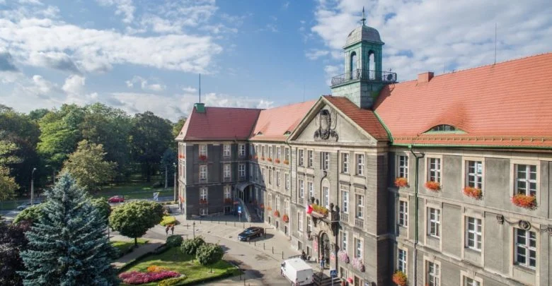 Mniej biletów do rejestracji pojazdów w UM Bytom. Powód? Koronawirus