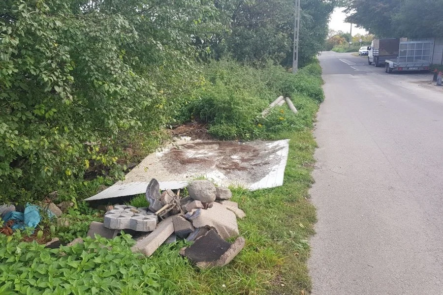 W Bytomiu likwidują wysypiska i karzą mandatami sprawców zaśmiecania
