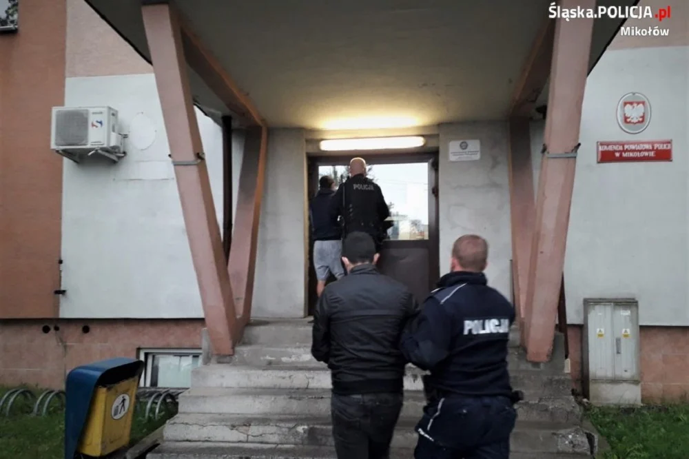 Kradli paliwo na śląskich stacjach