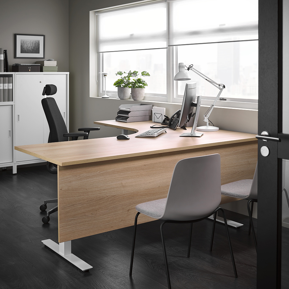 Najpopularniejsze typy krzeseł biurowych - na co warto postawić?