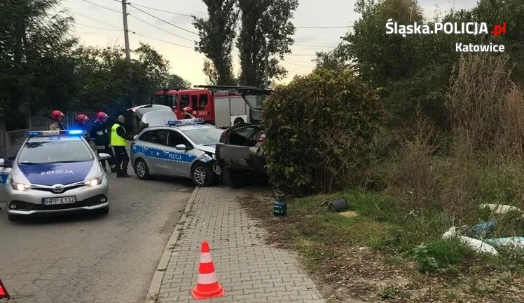 Spektakularna ucieczka pijanego kierowcy przed radiowozem