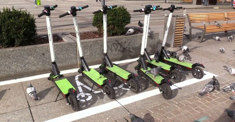 Miejsca postojowe dla hulajnóg w Katowicach się przyjmą. Potrzebnych jest więcej