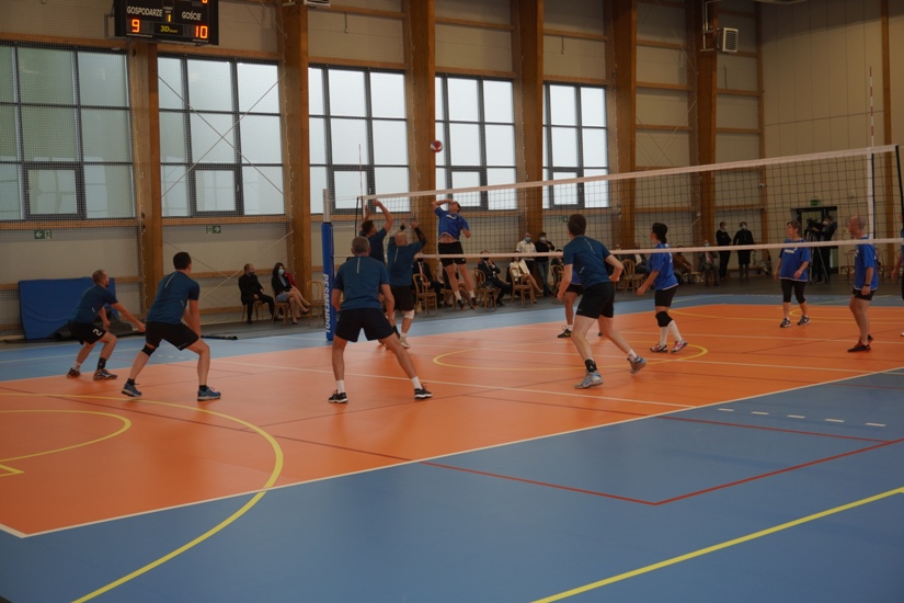 Otwarcie hali sportowej w Zespole Szkół nr 1 2